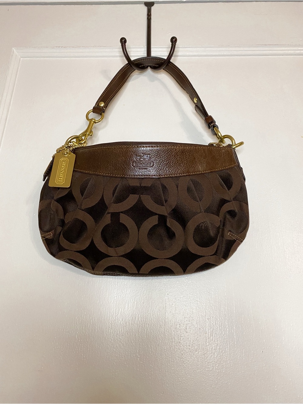 Vintage Coach Brown Signature Crescent Shoulder Bag with Gold Brass Hardware